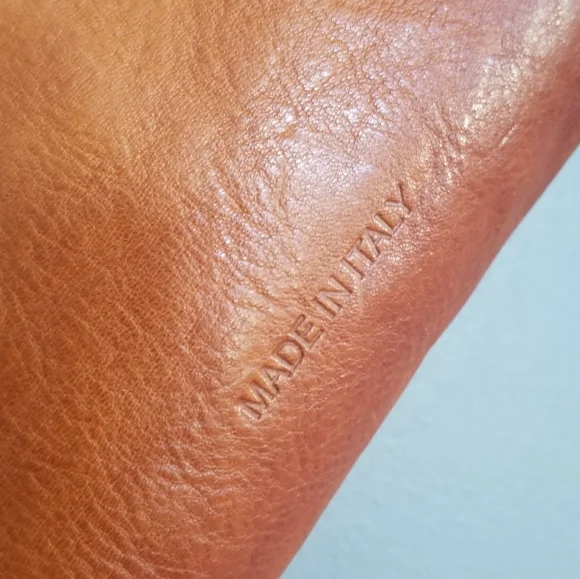 🍁New to the closet🍁 NWOT Pratesi Firenze Genuine Leather clutch - Picture 9 of 9